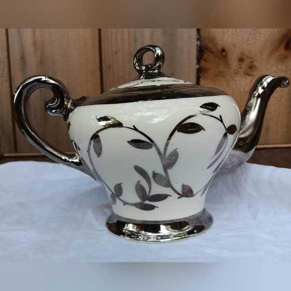 Vintage MYOTT Old Silver Lustre Teapot Staffordshire England - Picture 5 of 6